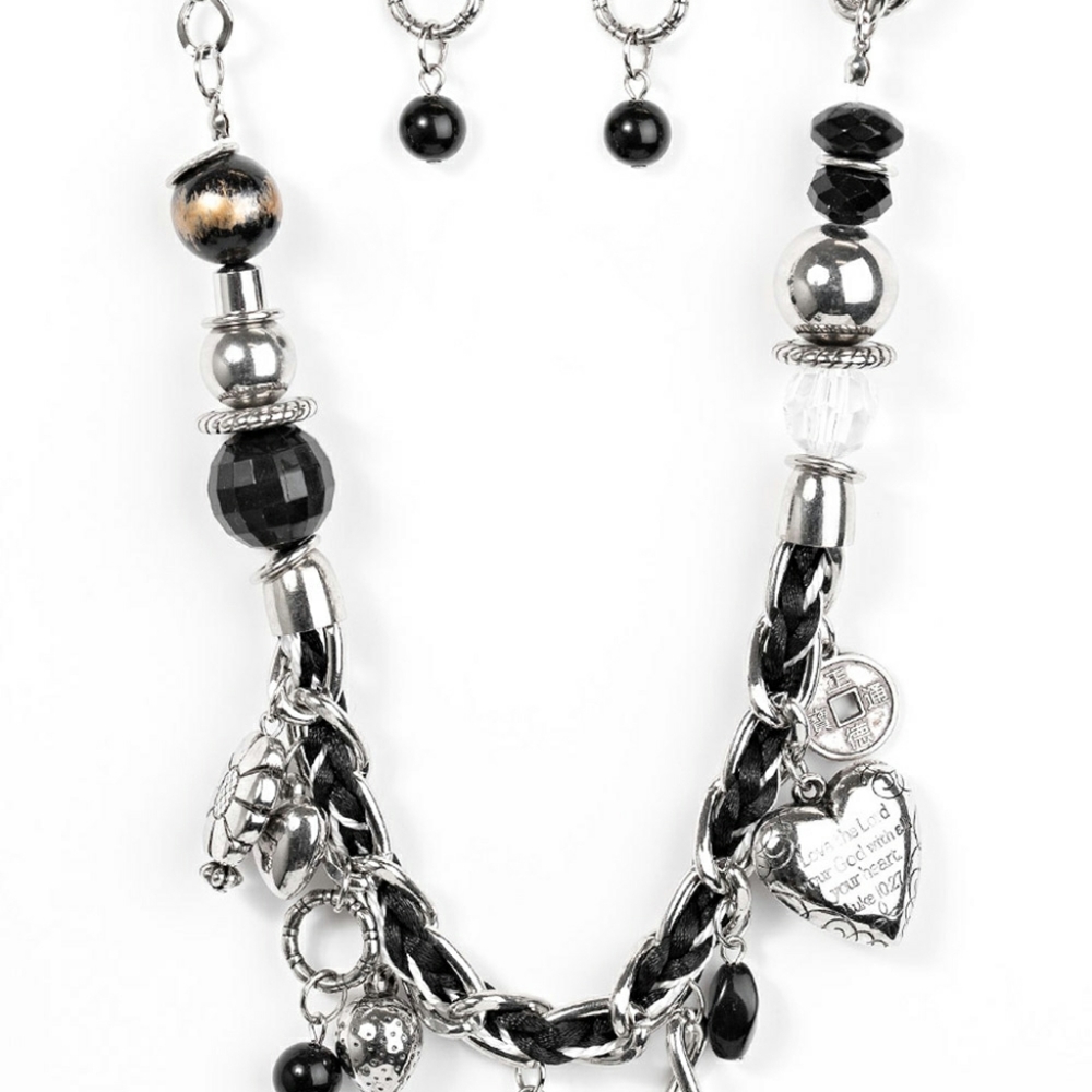 Jewelry - Picture 8 of 9